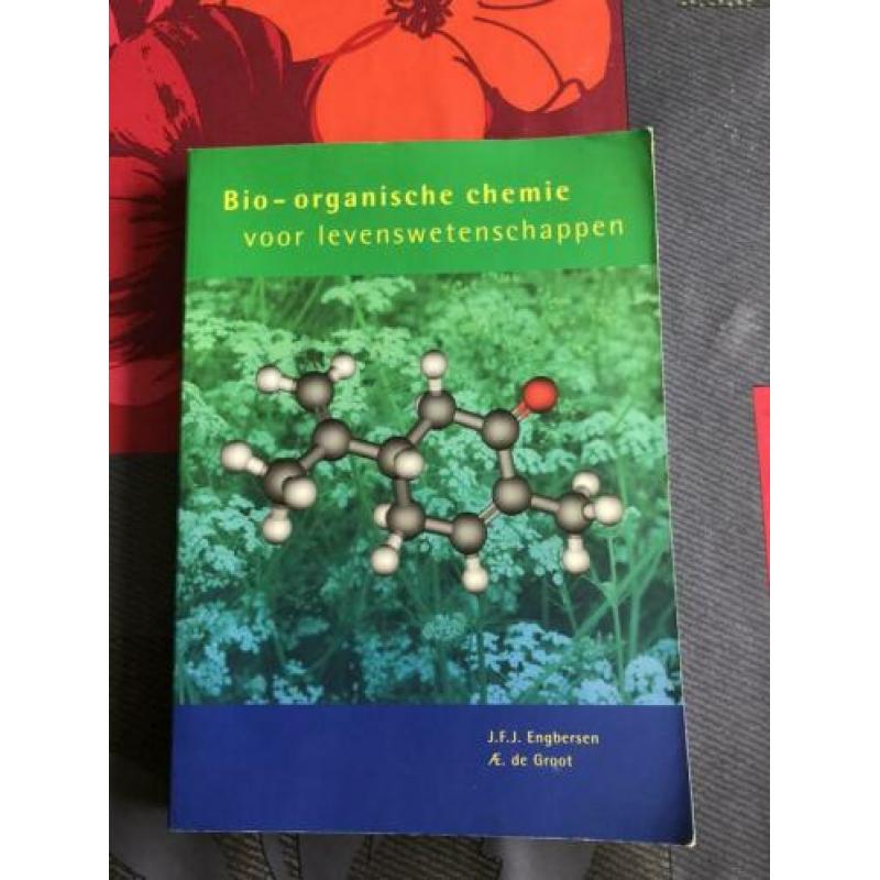 Studieboeken: immunologie, chemie, statistiek etc