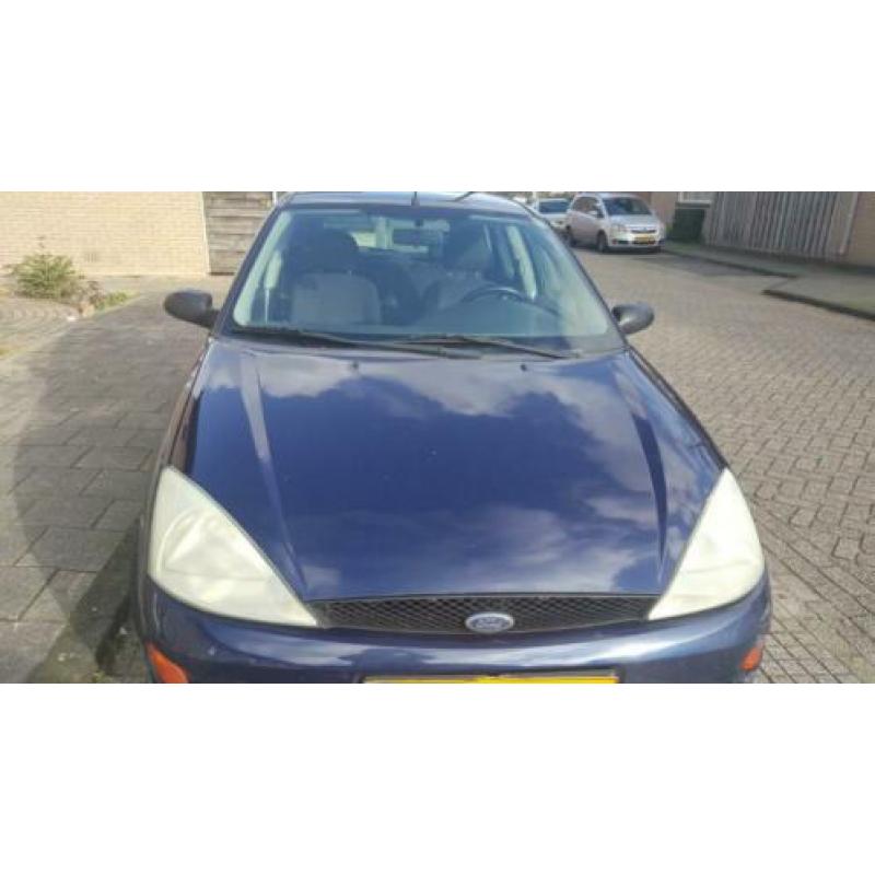 Ford Focus 1.6 I 1999 Blauw