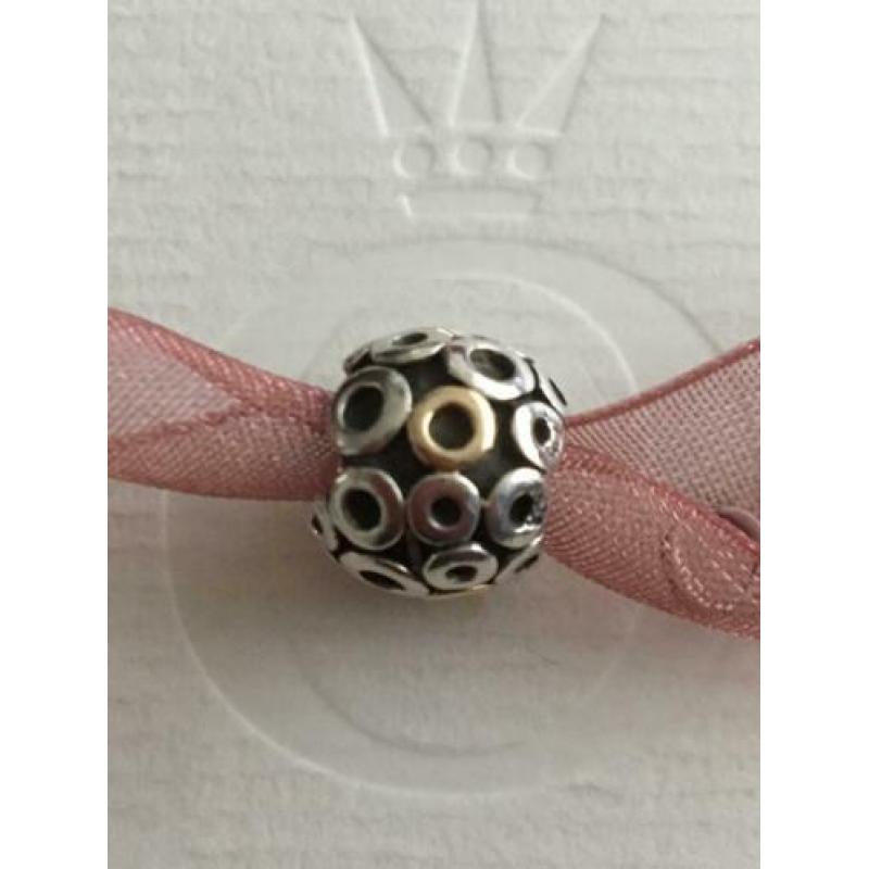 Pandora bedel met goud
