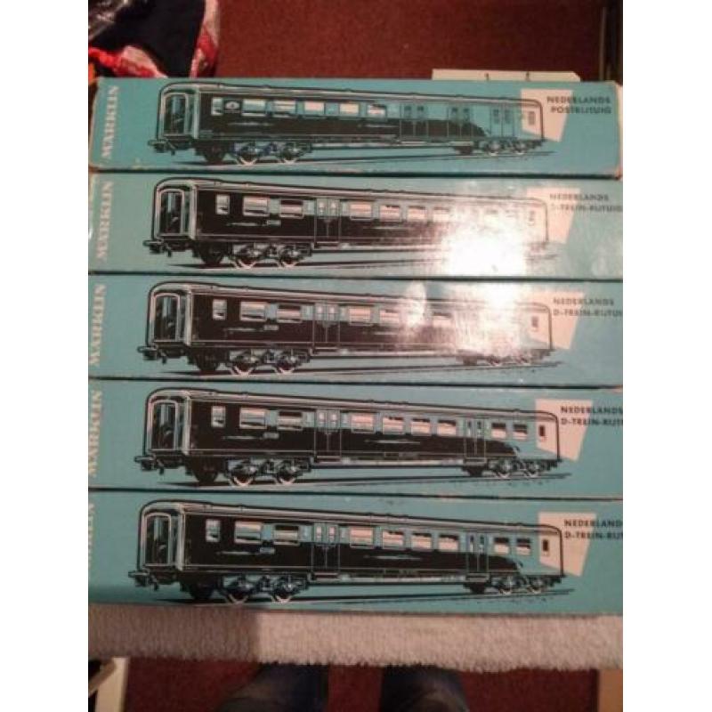 Märklin, mooie set oude NS wagons.