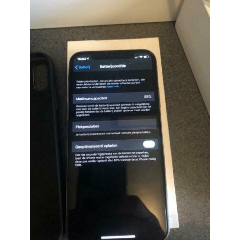 iPhone X 64GB White