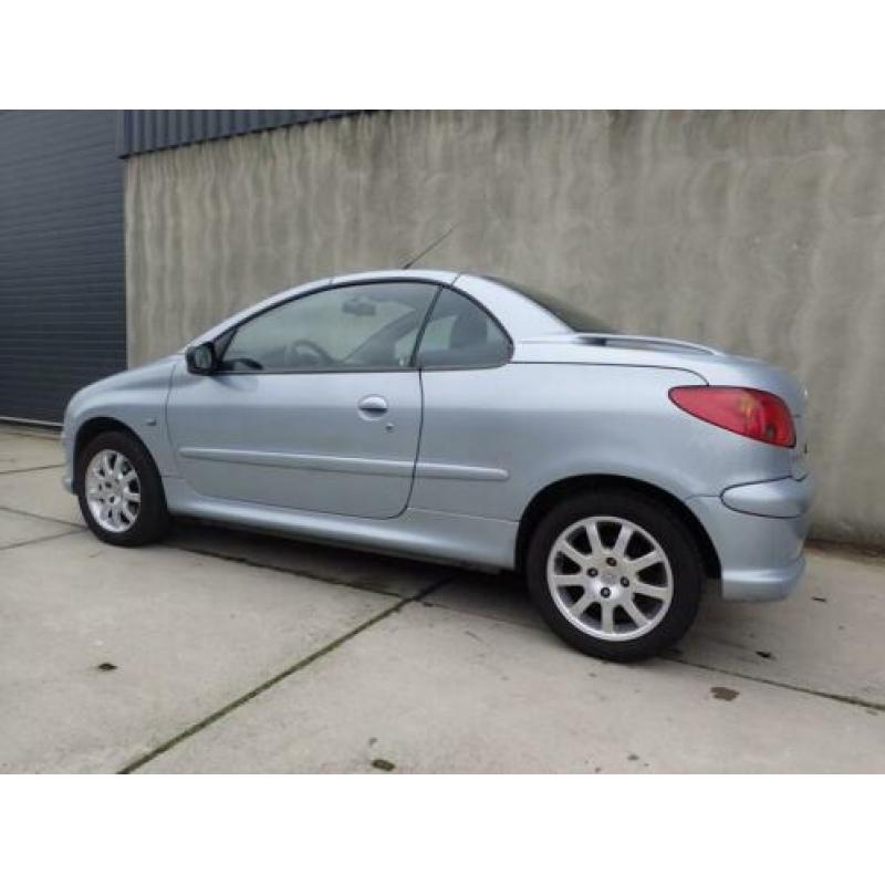 Peugeot 206 CC 1.6-16V leder, Airco, LMV