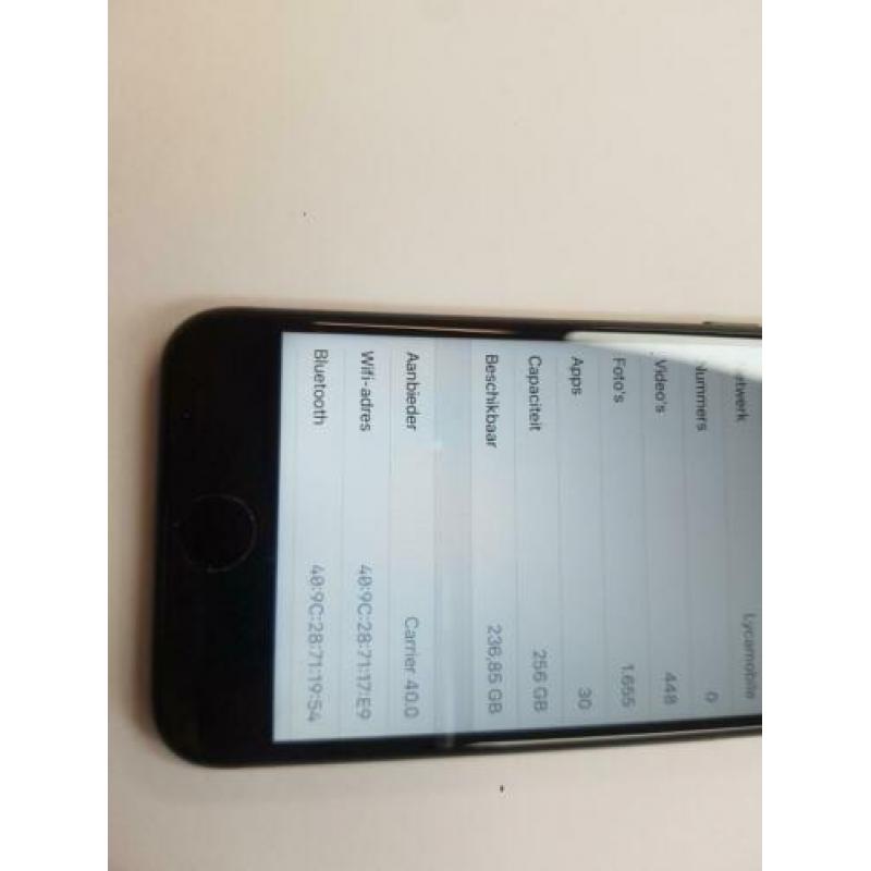 Super netjes uit geen Cross IPhone 8 256GB