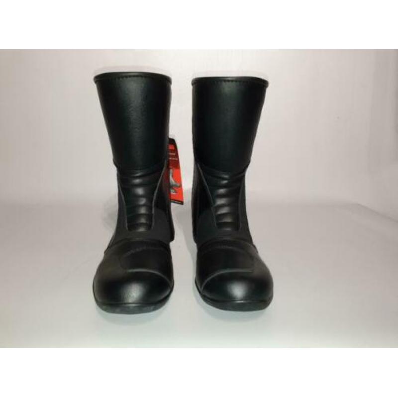 NIEUWE Booster Reivo mt 41 van € 109,95 voor € 79,95