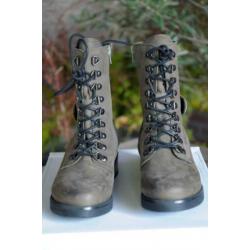 Miss Behave kaki veter boots - nieuw in doos - 39
