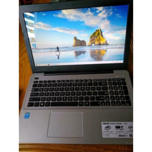 Asus X555LAB laptop Verkocht