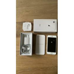 iPhone 8 64 gb wit