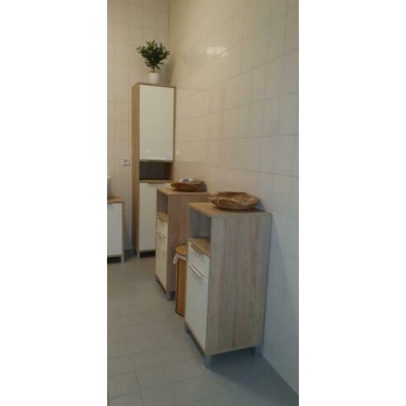 ZGAN badkamer meubelset, nul beschadigingen!