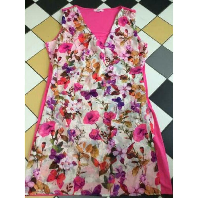 La lemon fuchsia roze jurkje 50 bloemen overslag vlinders