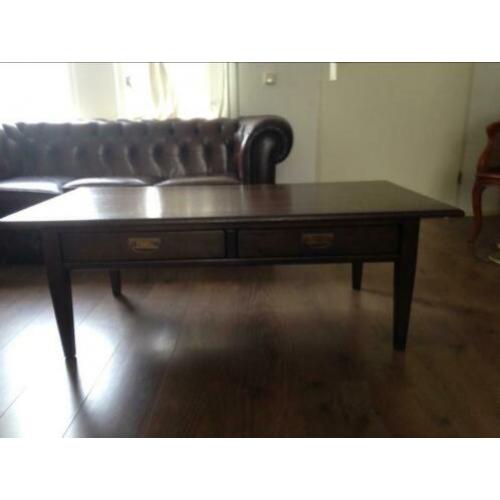 Salontafel met twee lades