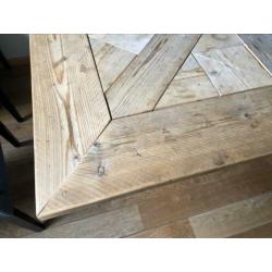 Jorg tafel vierkant 150cmx150cm