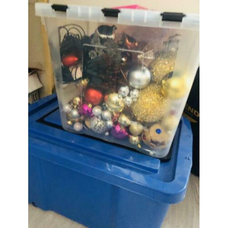 Kerstballen, lichtjes, huisjes etc