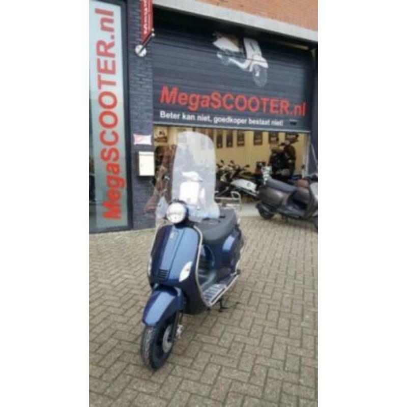 Mega-aktie riva € 1149,- rijkl megascooter rhoon zh