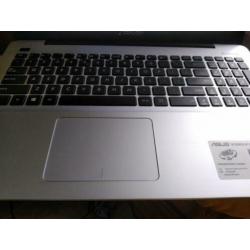 Asus X555LAB laptop Verkocht
