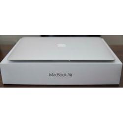 Apple macbook Air 13 inch 2014 8GB RAM 128GB SSD