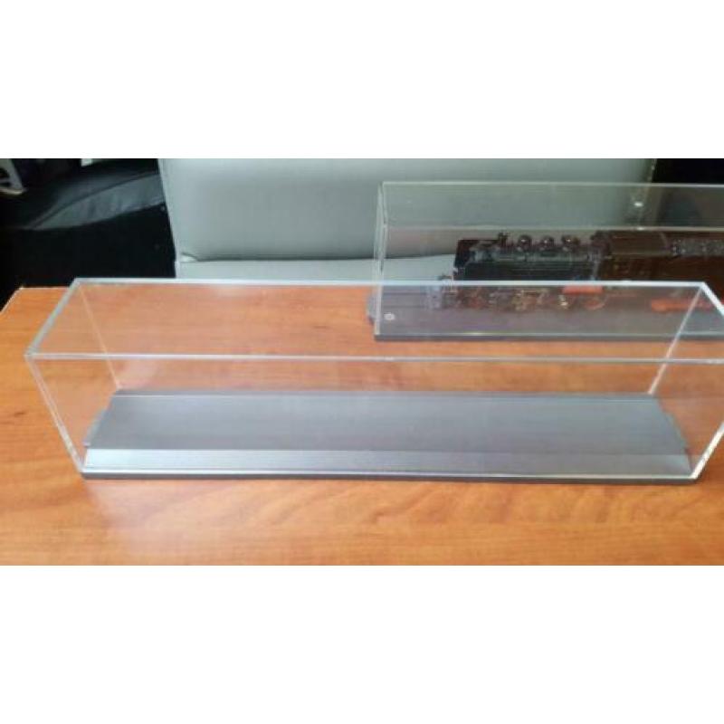 Diplay cases - vitrine box