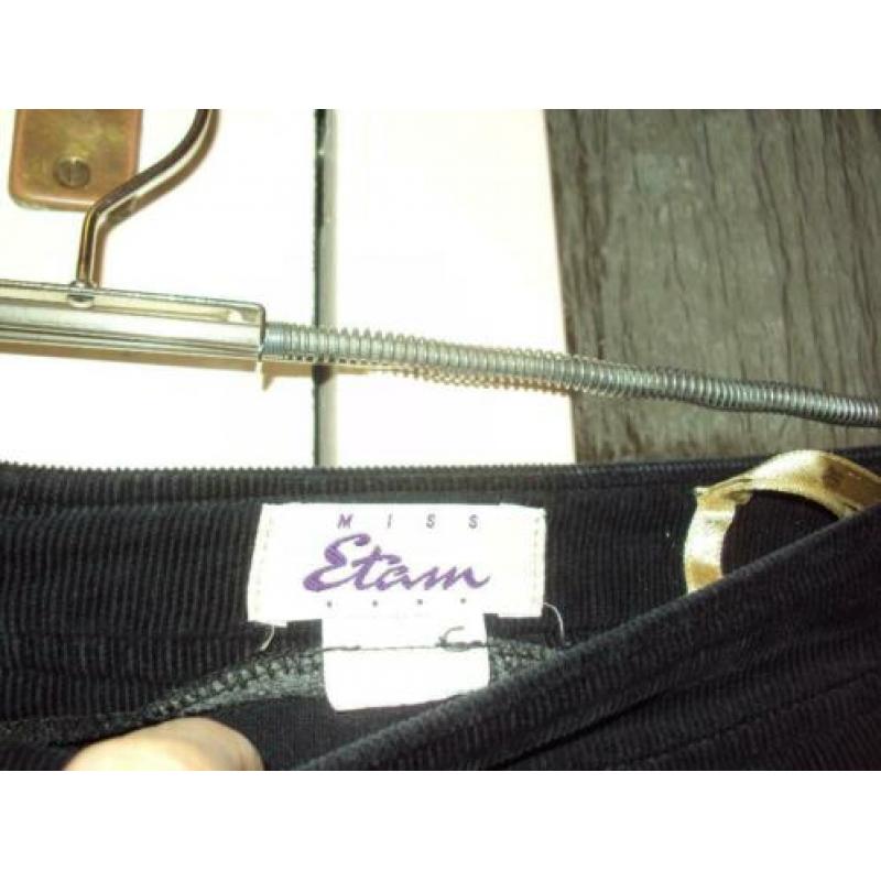 Nette zwart katoenen rib rok volant strook MISS ETAM 40 zgan