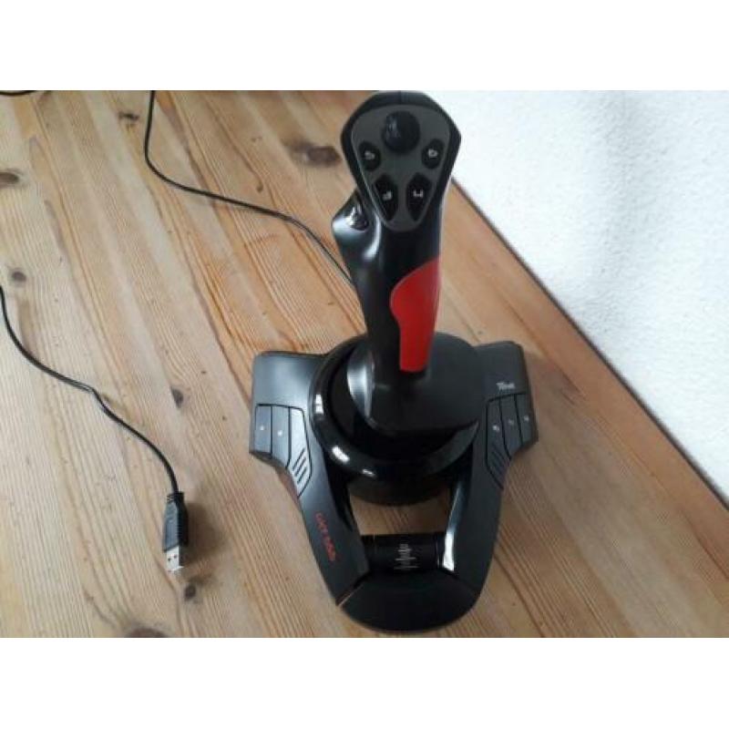 Trust gxt 555 joystick