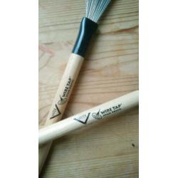 Drumsticks en Wire Tap Brushes van Vater USA Hickory