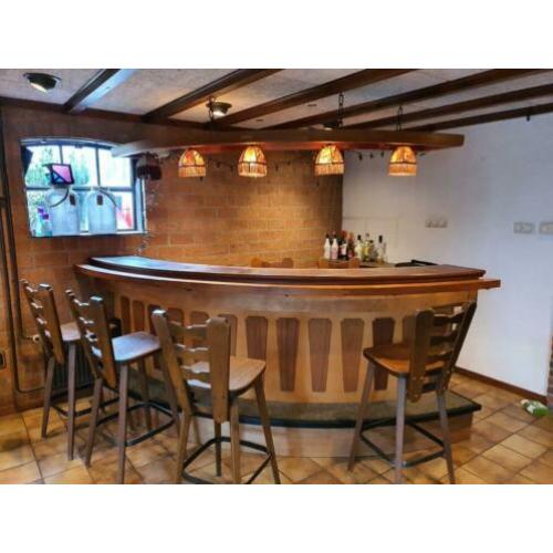 Bar te koop
