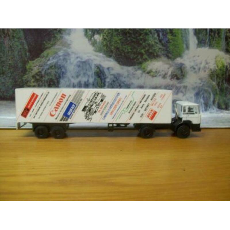 Lion Toys - Daf 1900 - diversen bedrijven