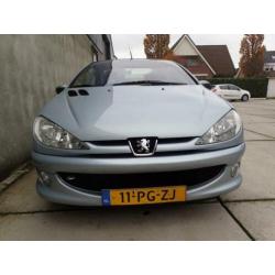 Peugeot 206 CC 1.6-16V leder, Airco, LMV