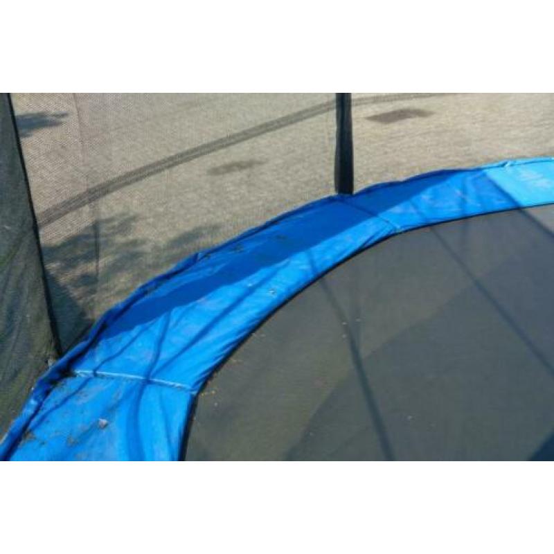 trampoline
