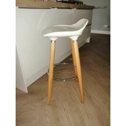 4 super gave barkrukken wit met hout
