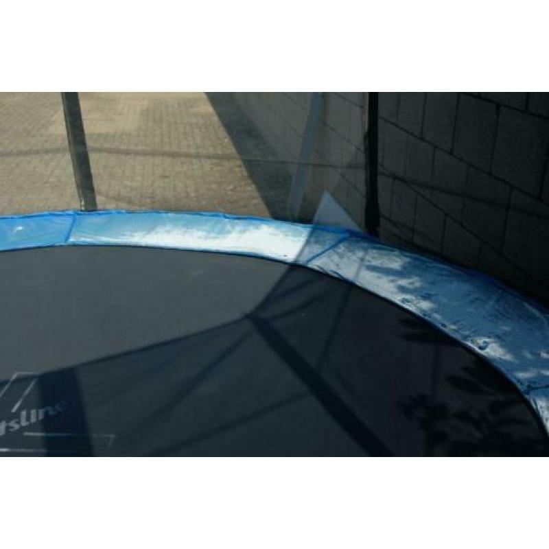 trampoline