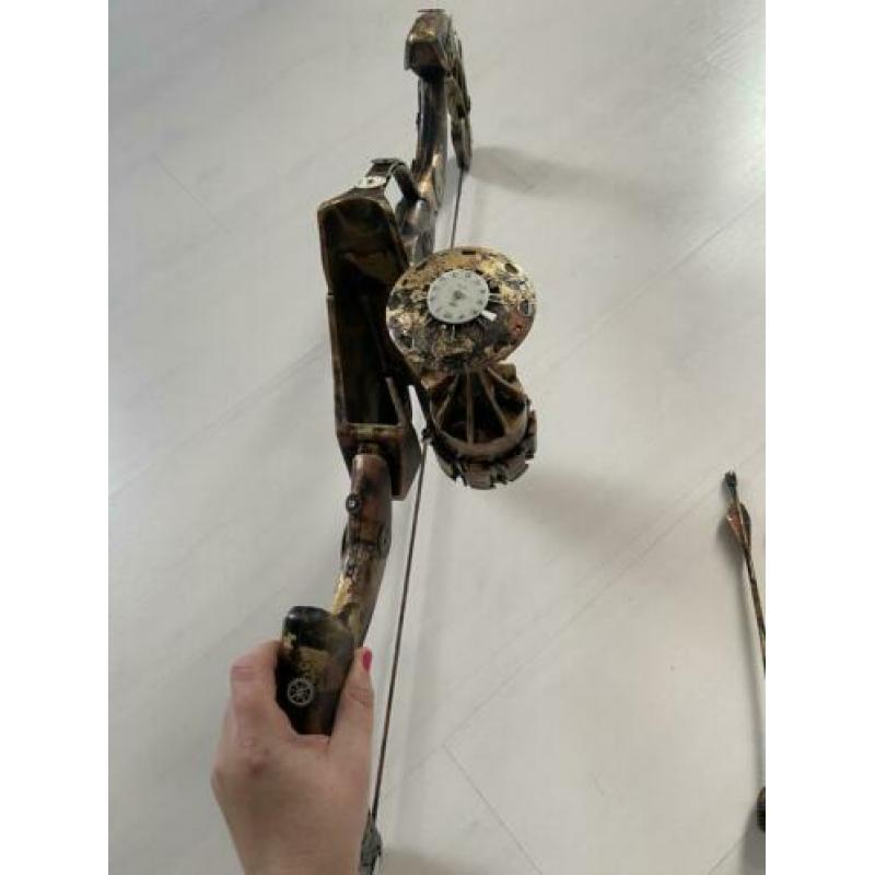 Steampunk nerf boog met pijlen