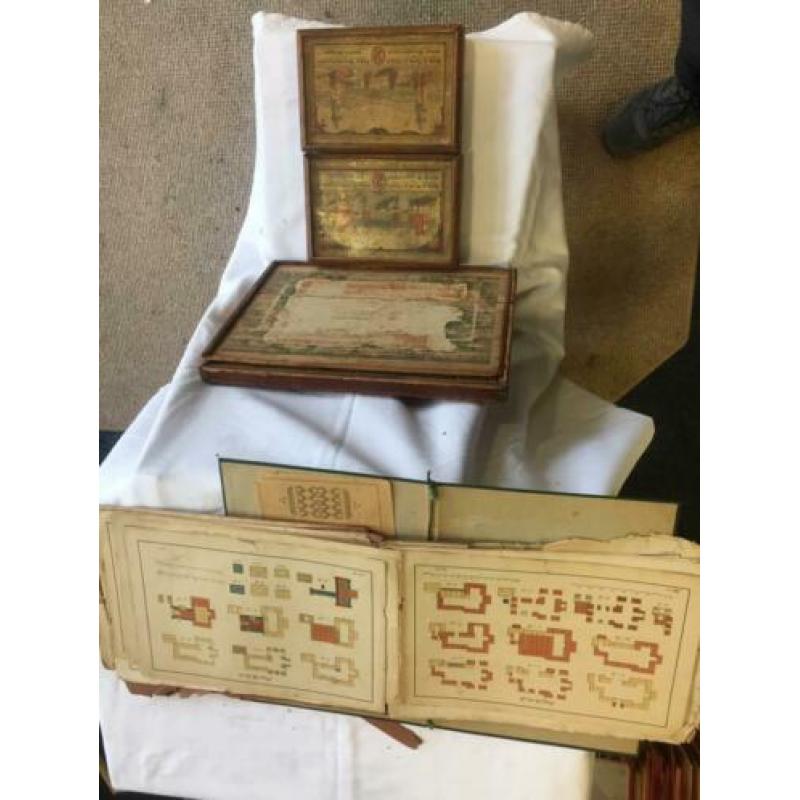 Anker bouwstenen dateren van 1880 tot 1964