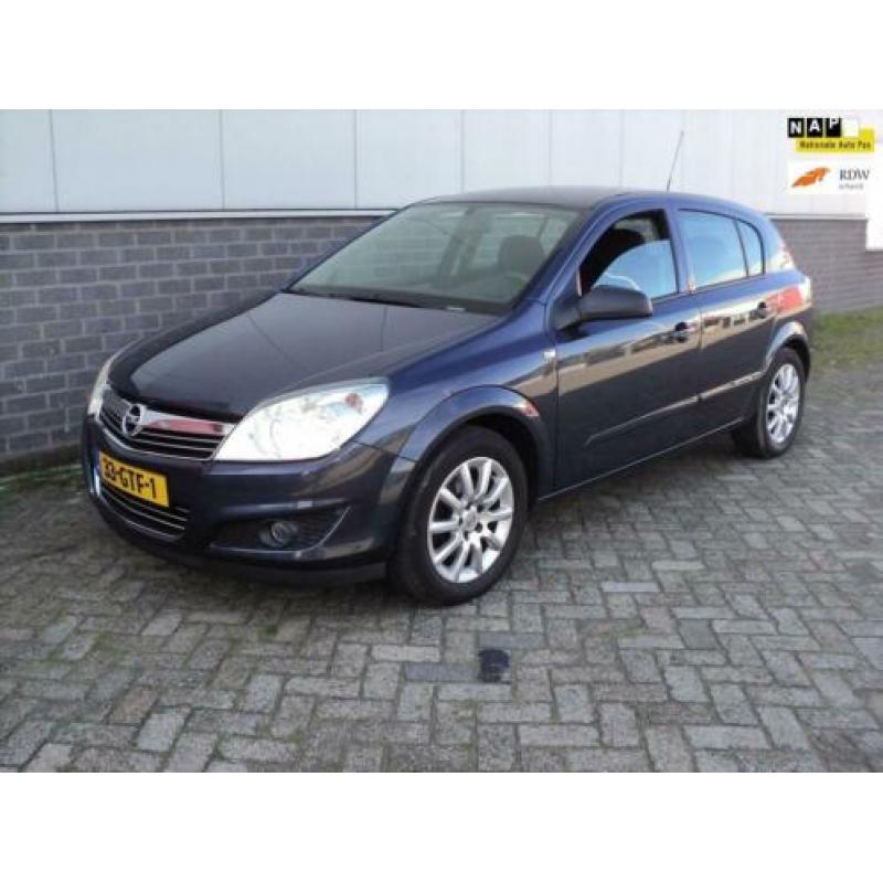 Opel Astra 1.6 Temptation