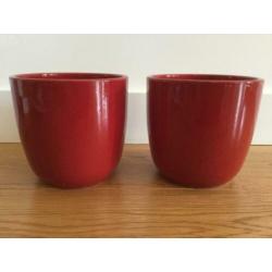 2 Rode bloempotten 14 cm hoog