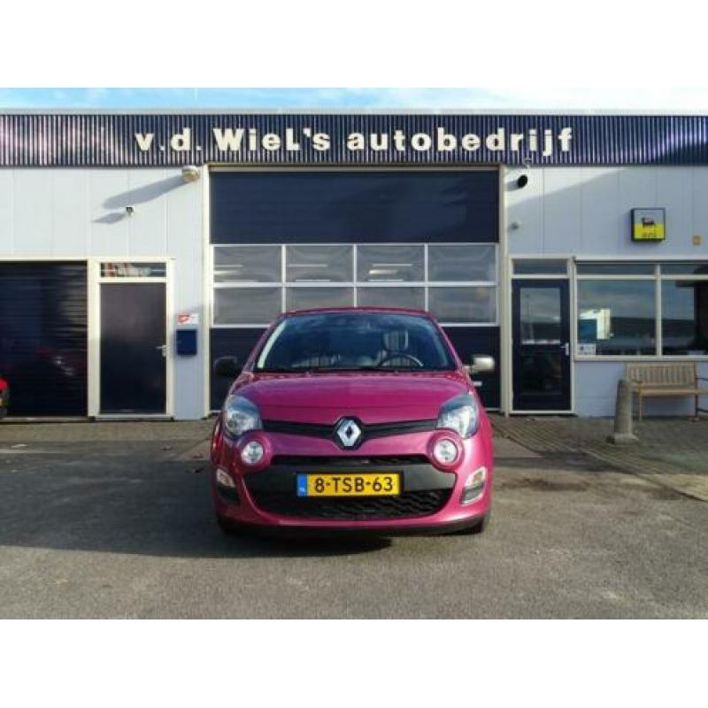 Renault Twingo 1.2 16v 75pk 2014 Paars