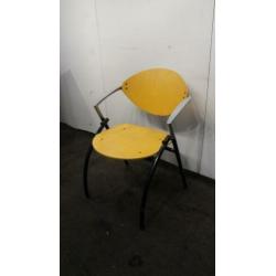13 houten stoelen, vergaderstoelen, zaalstoel, kantinestoel