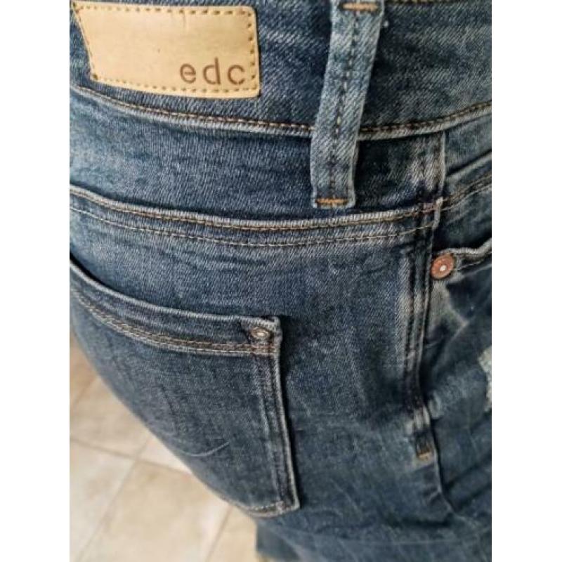 EDC (Esprit) W28-L30 Skin fit