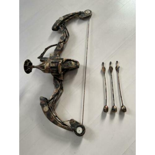 Steampunk nerf boog met pijlen