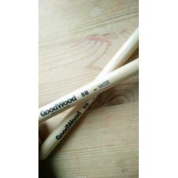 Drumsticks en Wire Tap Brushes van Vater USA Hickory