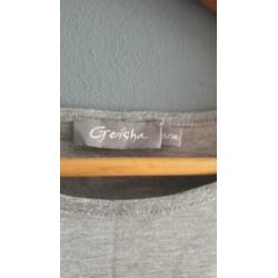 Nieuw apart grijs Geisha T-shirt Zie achterpand Maat S