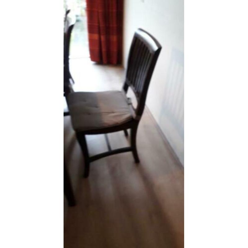 Eetkamer stoel 6.