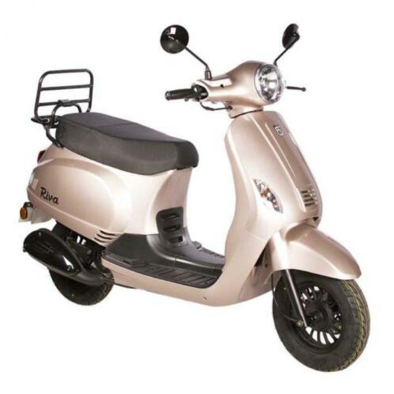 Mega-aktie riva € 1149,- rijkl. megascooter rhoon
