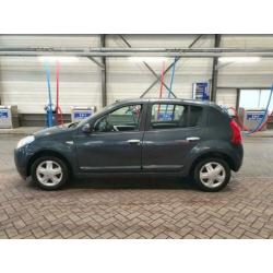 Dacia Sandero 1.6 MPI 90 2008 Grijs