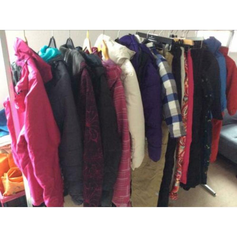 53 stuks winter kleding meest kinder maten