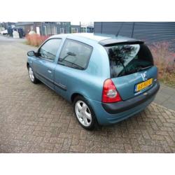 Renault Clio 1.4-16V Privilège