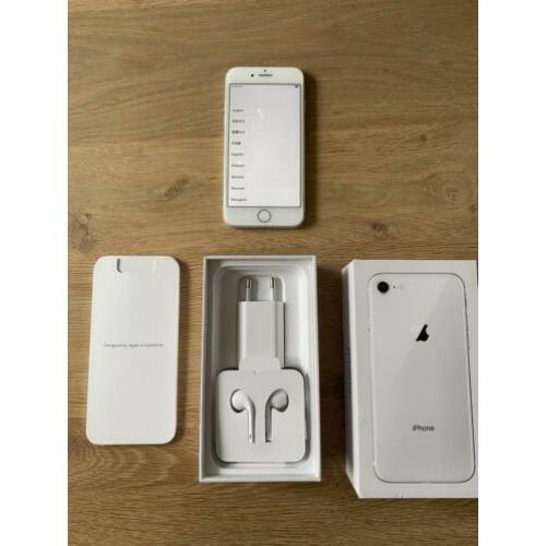 iPhone 8 64 gb wit