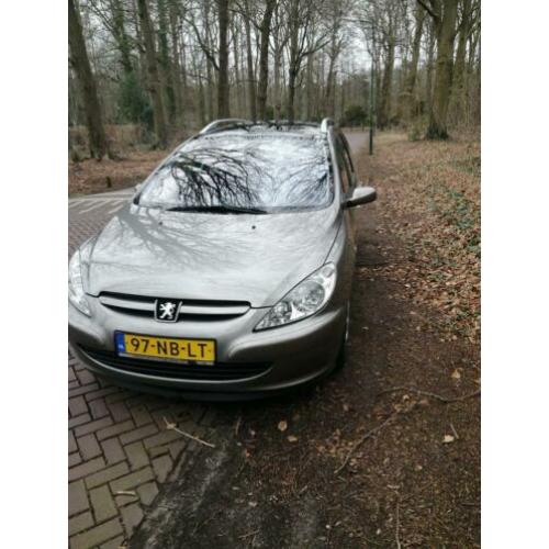 peugeot 307 SW automaat uit 2003
