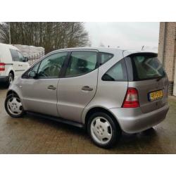 Mercedes A-Klasse 1.4 A140 Elegance Automaat 2000 Grijs