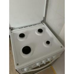 Indesit oven + gasfornuis