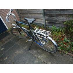 sportieve herenfiets 61 batavus soccoro kleur blauw fiets
