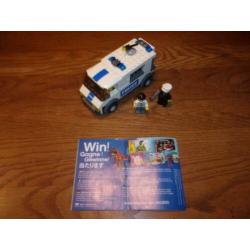 Lego Town 7245-2 Prisoner Transport , Blue Logo uit 2008